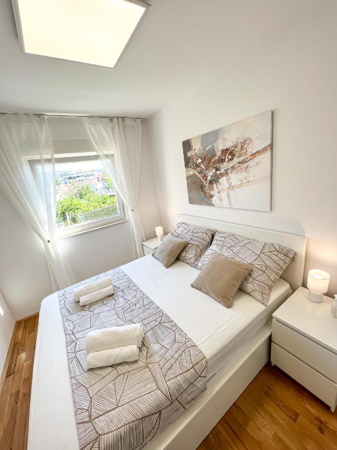Holiday Star Apartment トロギール エクステリア 写真